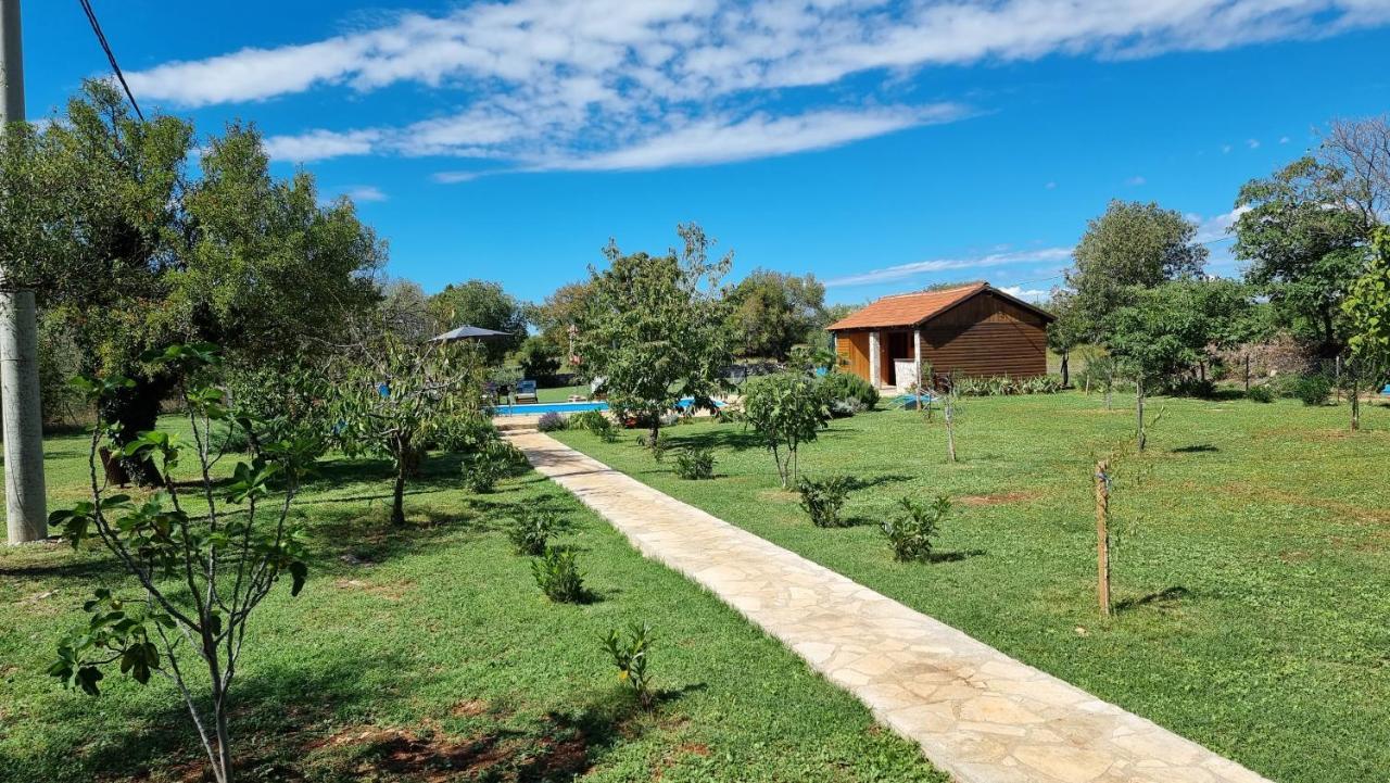 Villa Stone Medal Drniš Exterior foto