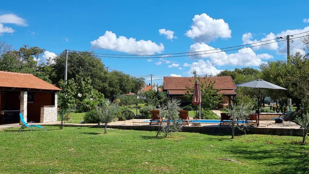 Villa Stone Medal Drniš Exterior foto